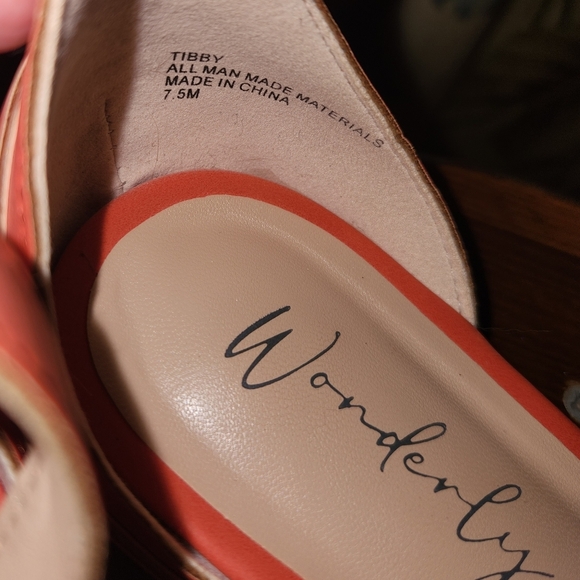 Wonderly Coral  Sandals Modern Design - Picture 4 of 6